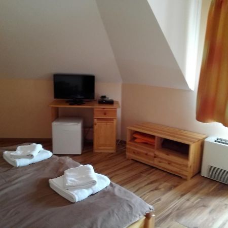 Vidor Vendeghaz Hotel Demjen Ngoại thất bức ảnh